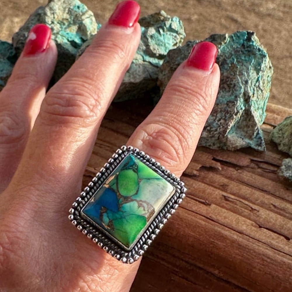 Handmade Peacock Dahlia Ring - Picture 2 of 3